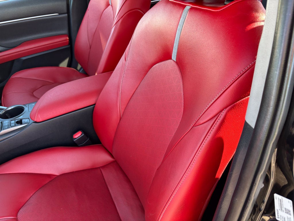 2021 Toyota Camry Hybrid XSE
