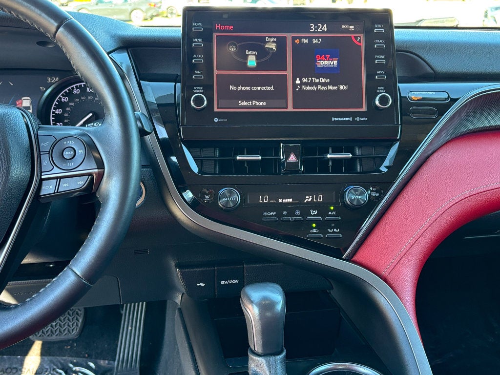 2021 Toyota Camry Hybrid XSE