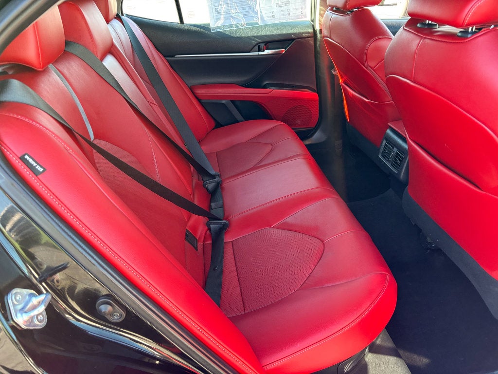2021 Toyota Camry Hybrid XSE