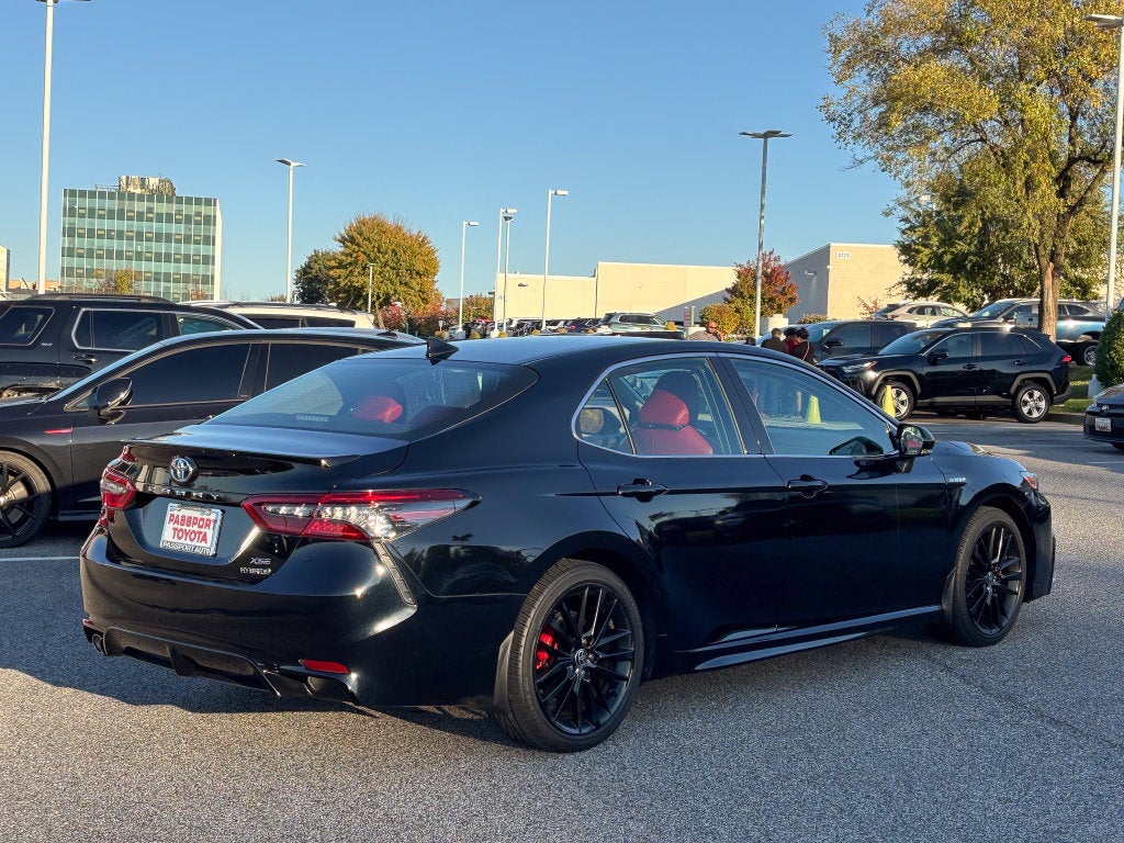 2021 Toyota Camry Hybrid XSE