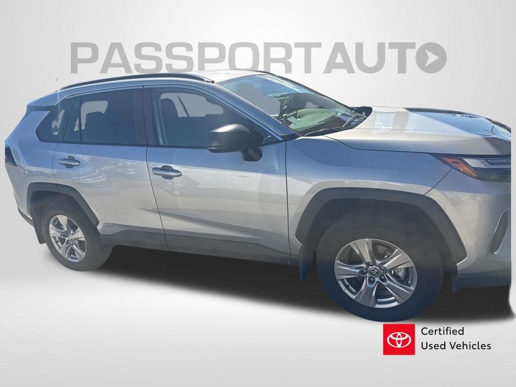 2025 Toyota RAV4 Hybrid LE