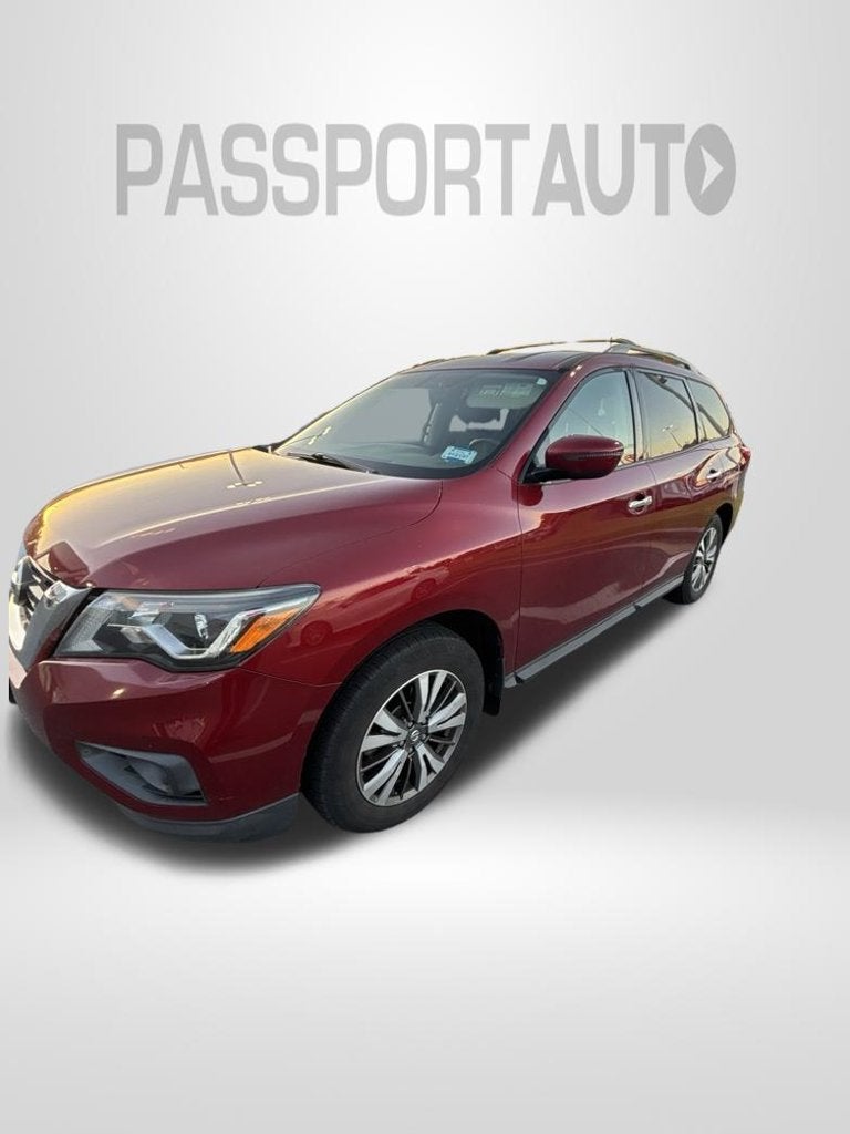2018 Nissan Pathfinder SV