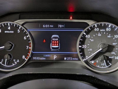 2025 Nissan Pathfinder SV