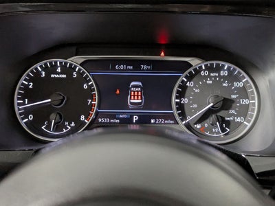 2025 Nissan Pathfinder SV