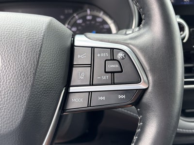 2021 Toyota Highlander Hybrid Platinum