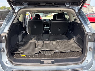 2021 Toyota Highlander Hybrid Platinum