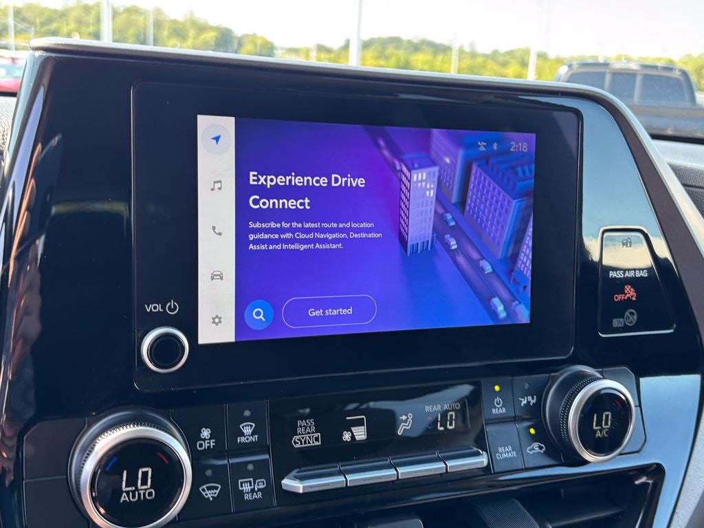 2025 Toyota Highlander LE