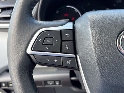 2026 Toyota Sienna XLE 8 Passenger