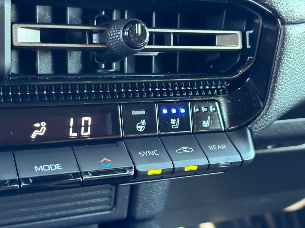 2025 Toyota Land Cruiser 4WD