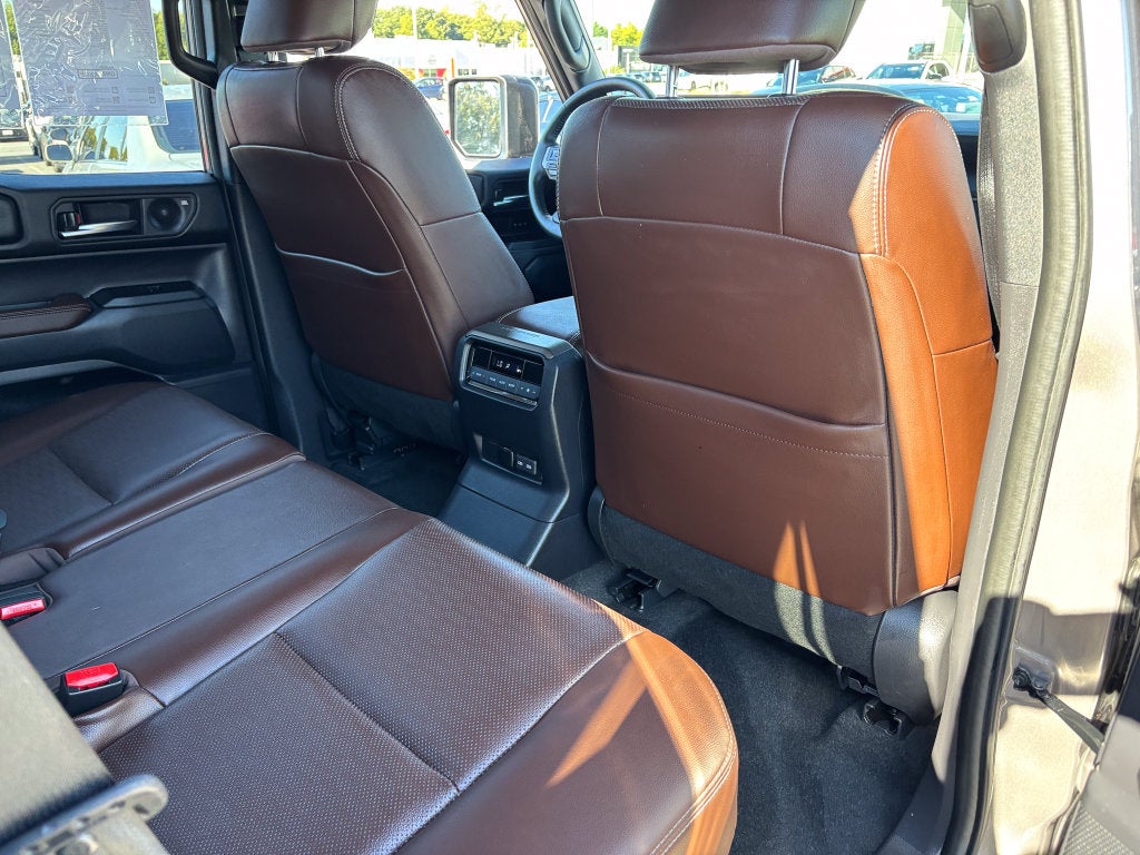 2025 Toyota Land Cruiser 4WD