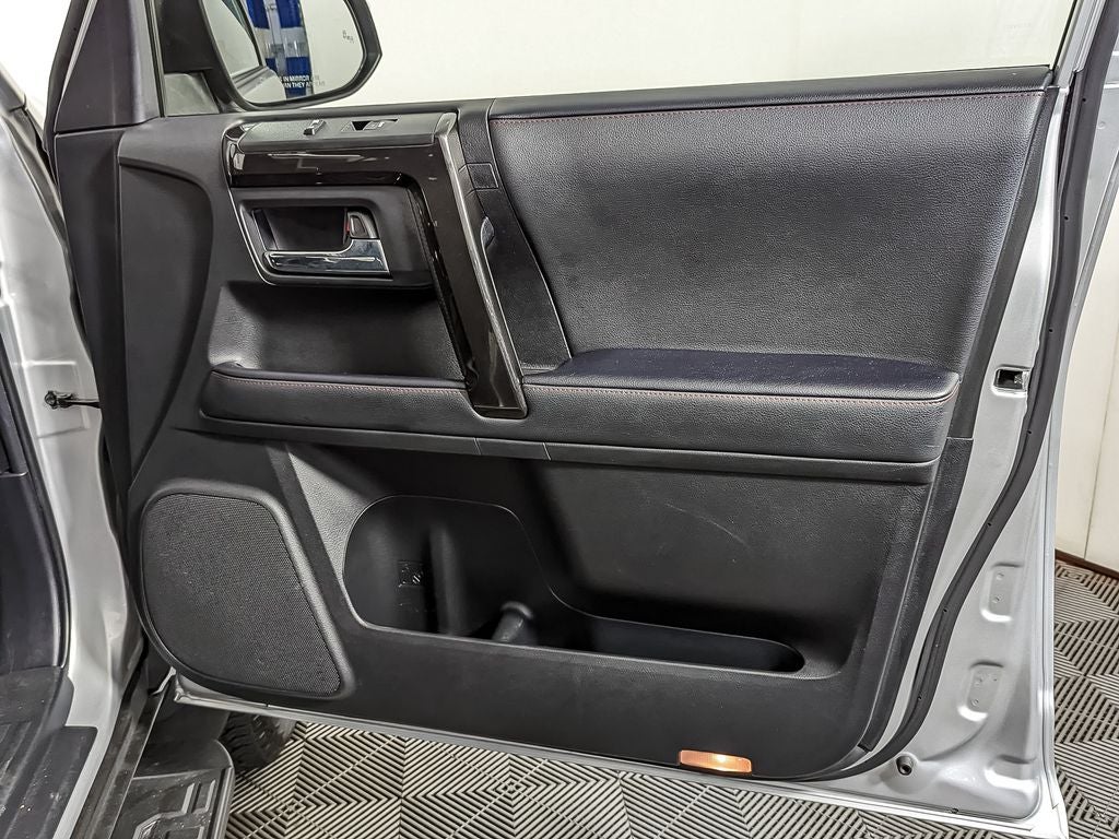 2023 Toyota 4Runner TRD Off-Road